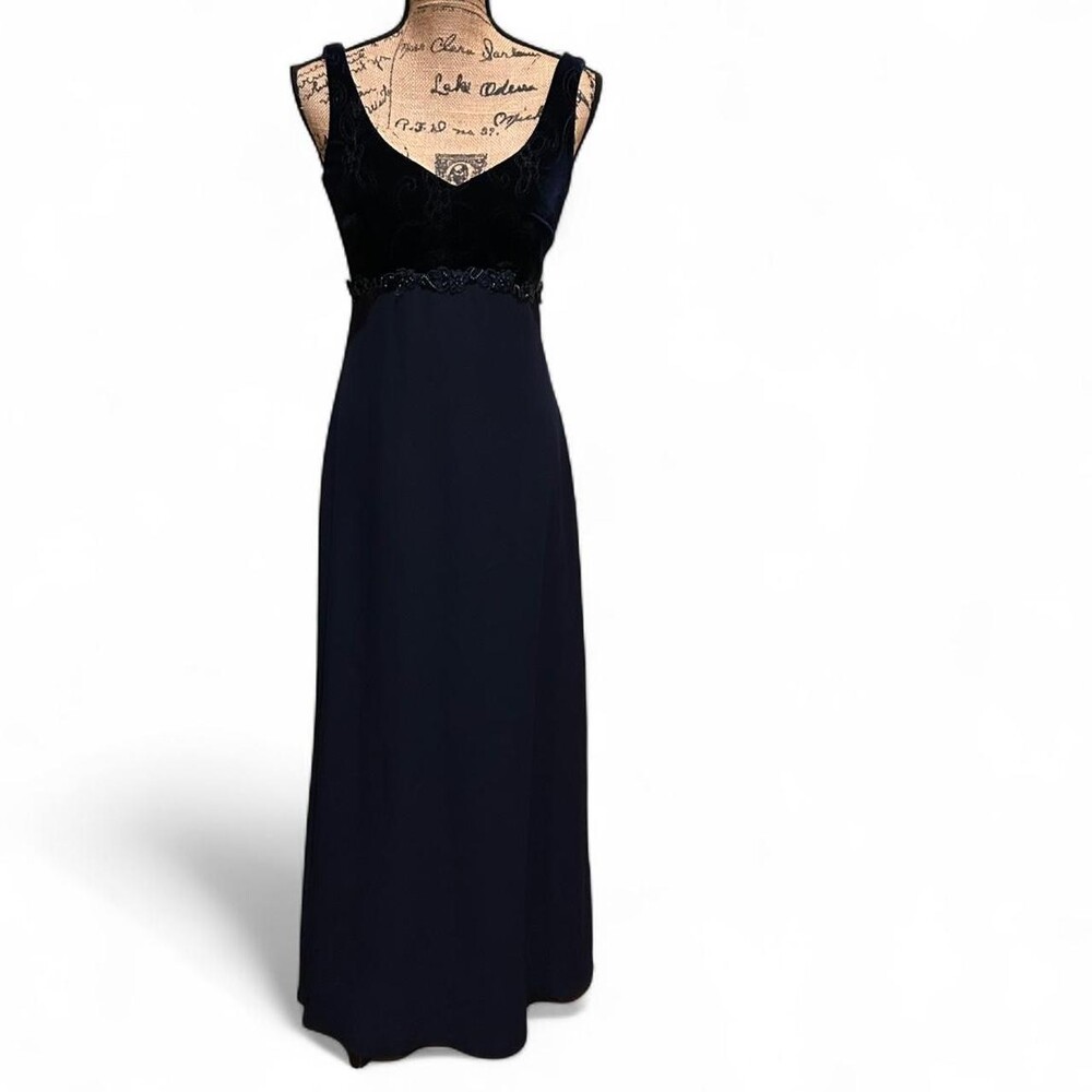 Betsy & Adam Women's Navy and Black Dress
